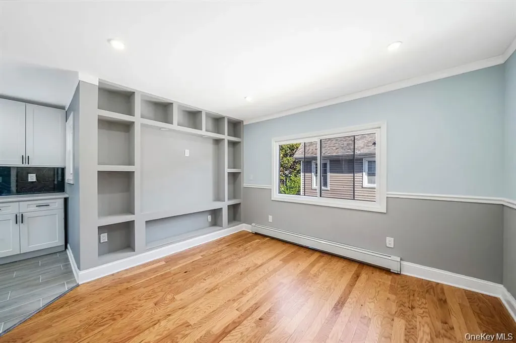 23 Maple Avenue Hempstead NY 11550