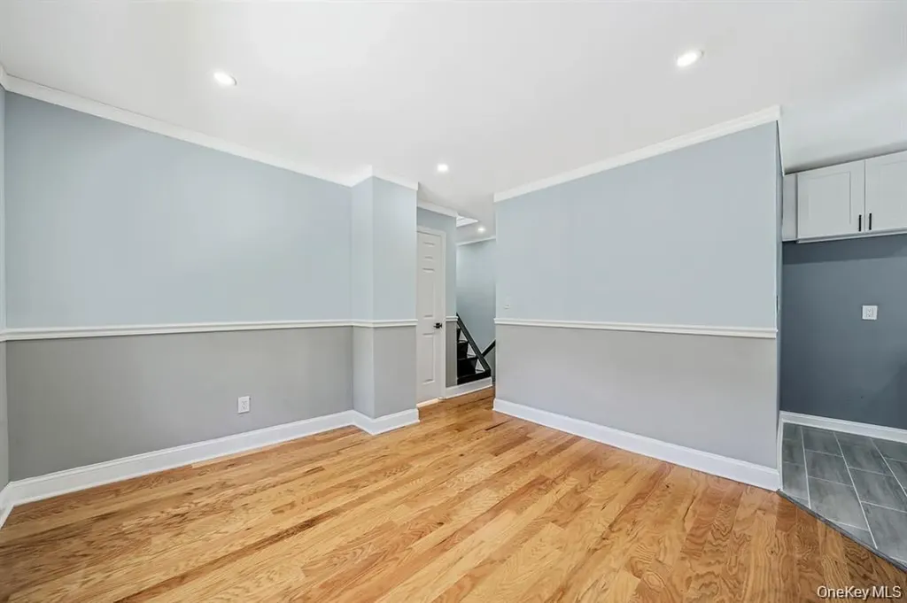 23 Maple Avenue Hempstead NY 11550