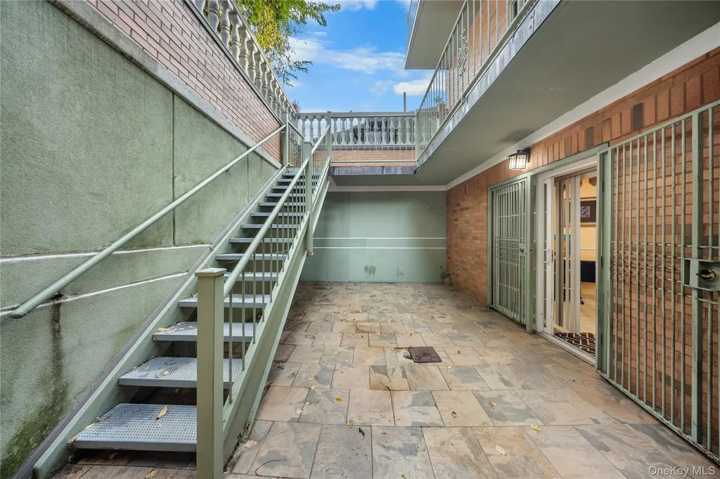 5351 63rd Street Maspeth NY 11378