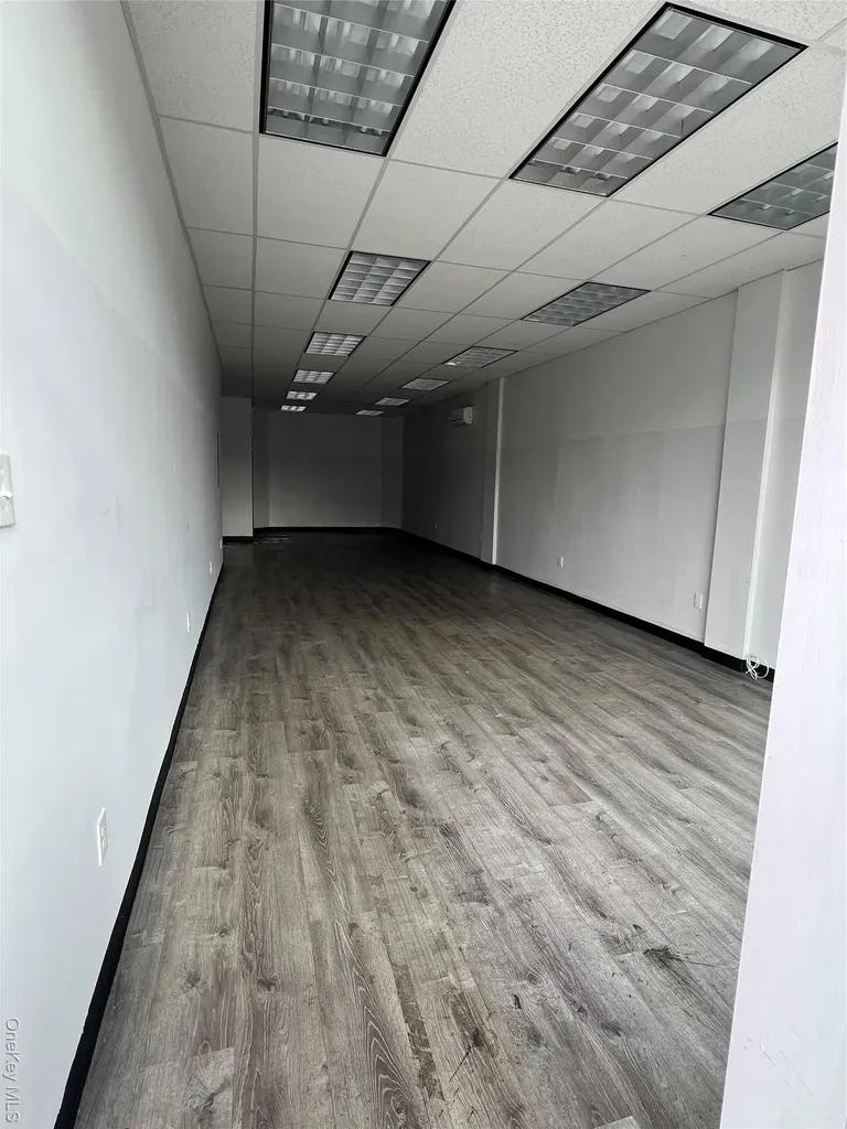 214 Broadway Newburgh NY 12550