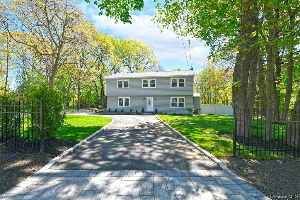 34 Warner Road Huntington NY 11743