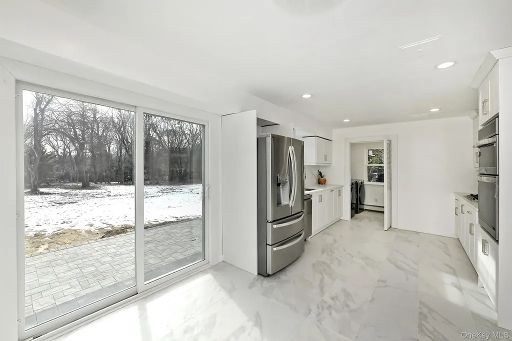 34 Warner Road Huntington NY 11743
