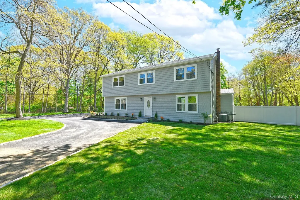 34 Warner Road Huntington NY 11743
