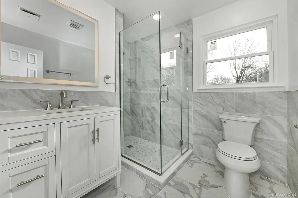 34 Warner Road Huntington NY 11743