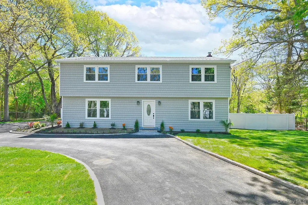 34 Warner Road Huntington NY 11743