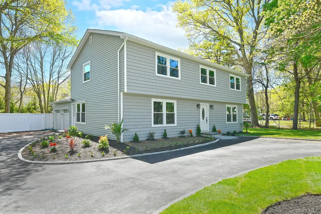 34 Warner Road Huntington NY 11743
