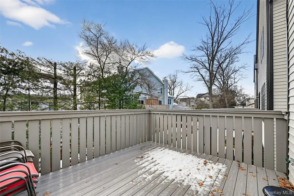 27 Ellish Parkway Spring Valley NY 10977