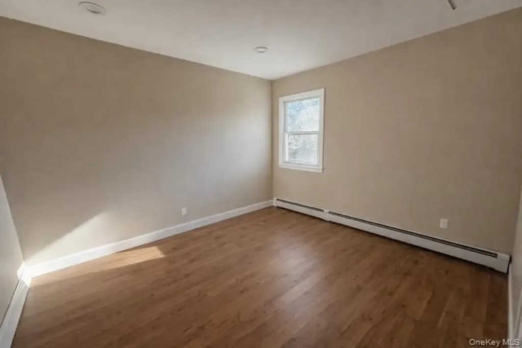 78 Juniper Avenue Ronkonkoma NY 11779