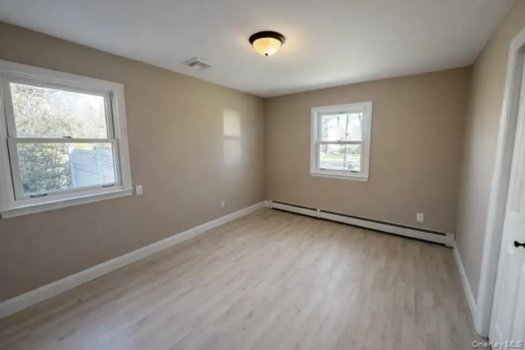 78 Juniper Avenue Ronkonkoma NY 11779