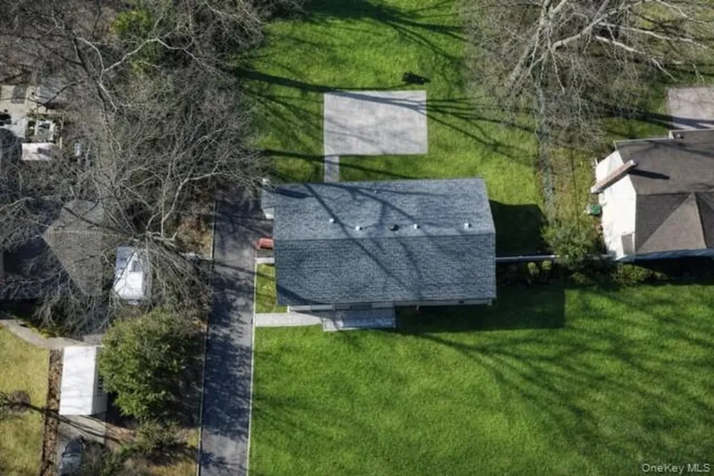 78 Juniper Avenue Ronkonkoma NY 11779