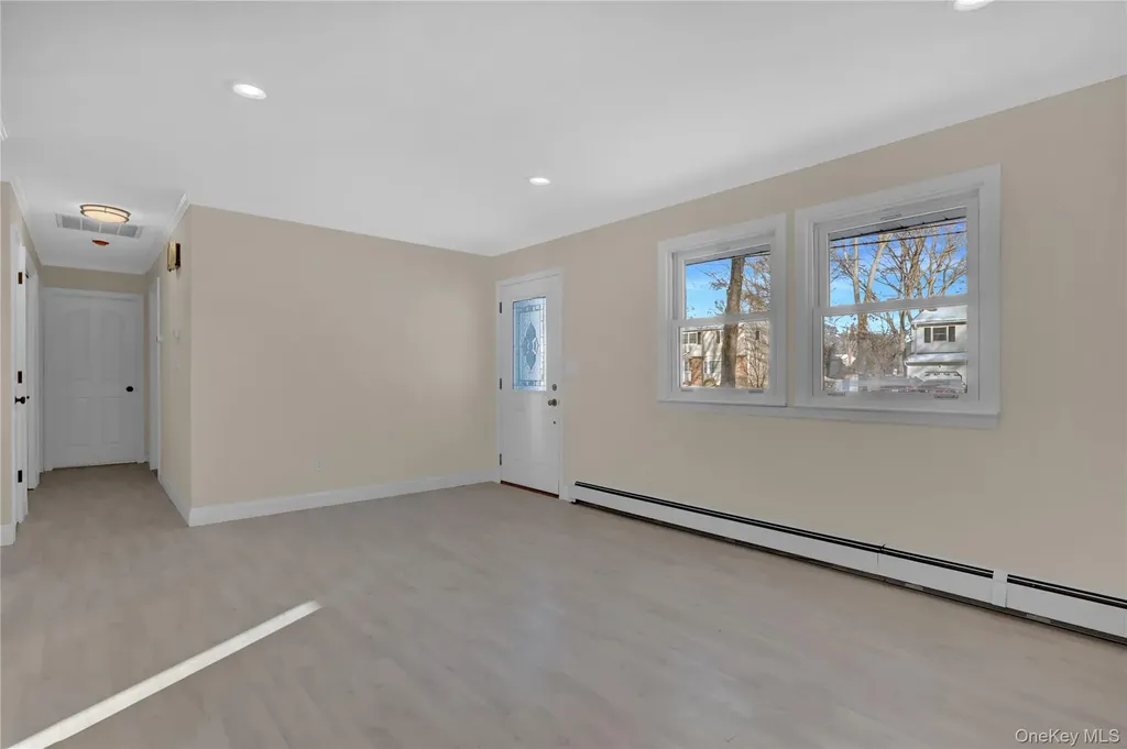 78 Juniper Avenue Ronkonkoma NY 11779