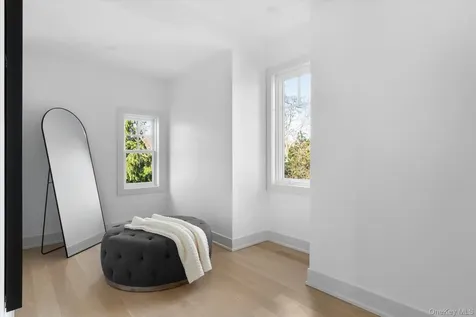1750 Hobart Road Southold NY 11971