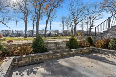 1750 Hobart Road Southold NY 11971