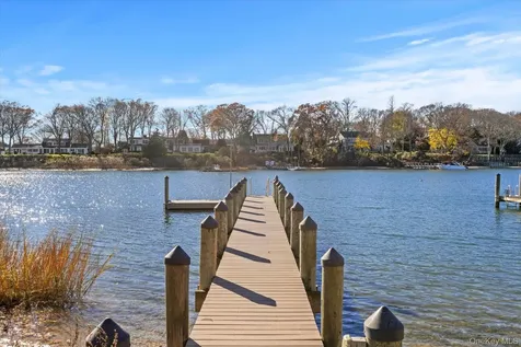1750 Hobart Road Southold NY 11971