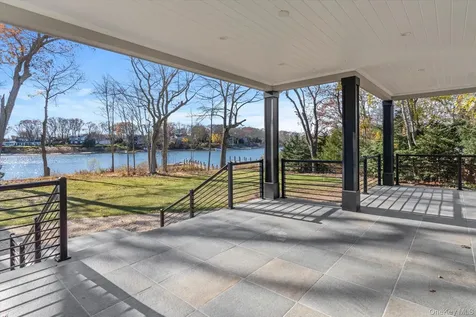 1750 Hobart Road Southold NY 11971