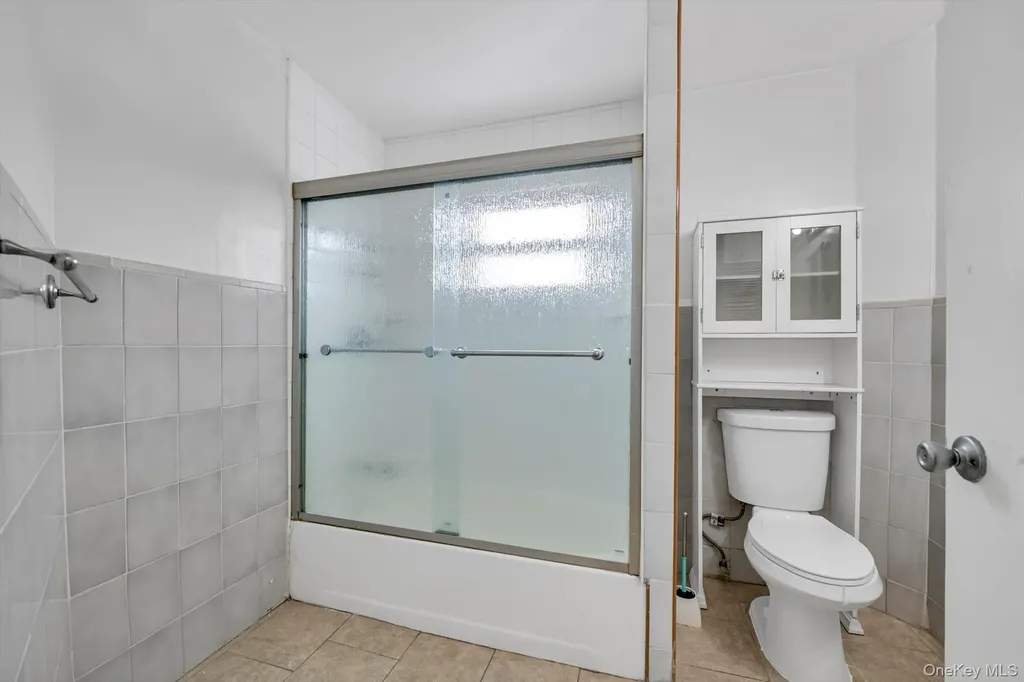 1354 Newbridge Road Bellmore NY 11710