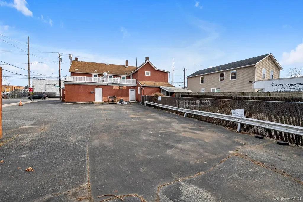 1354 Newbridge Road Bellmore NY 11710