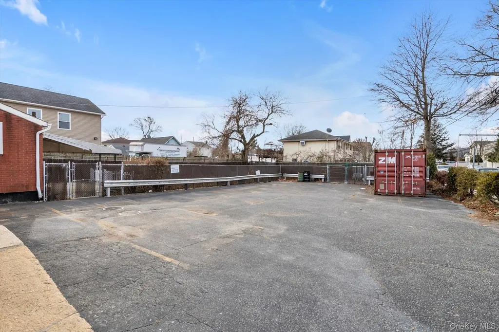 1354 Newbridge Road Bellmore NY 11710