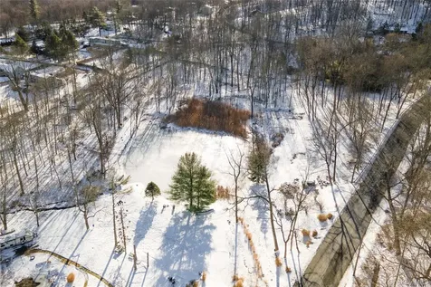 50 Mclaughlin Drive Mahopac NY 10541