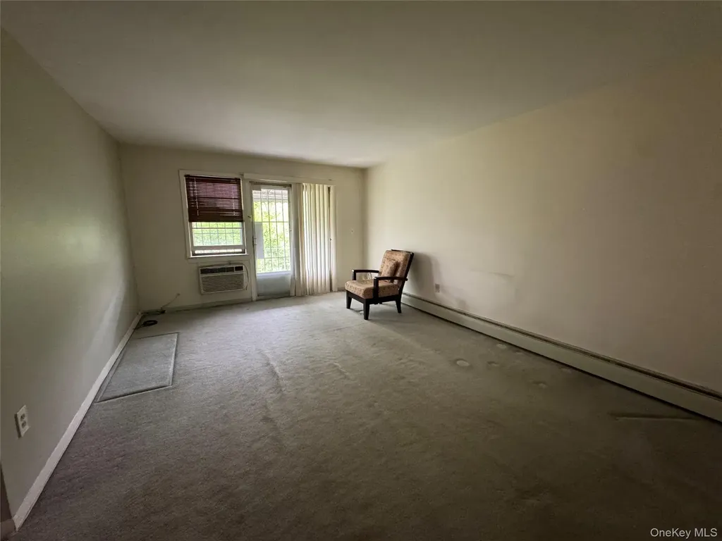 87-66 52nd Avenue Elmhurst NY 11373