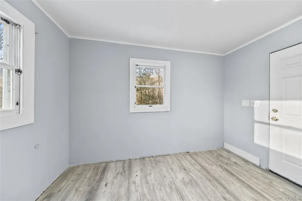 996 Haverstraw Road Suffern NY 10901