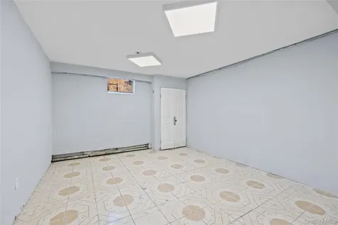 996 Haverstraw Road Suffern NY 10901