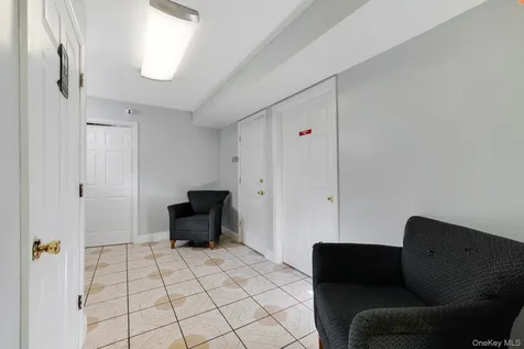 996 Haverstraw Road Suffern NY 10901