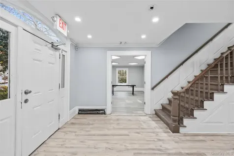 996 Haverstraw Road Suffern NY 10901