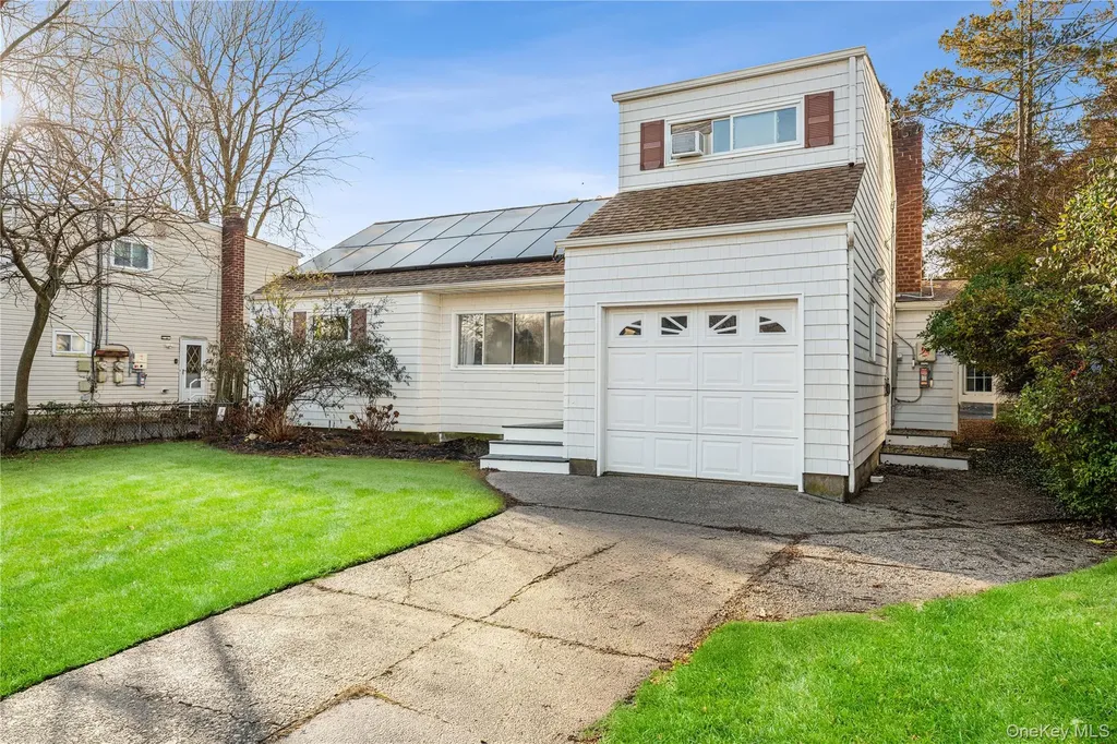 64 Wright Avenue Deer Park NY 11729