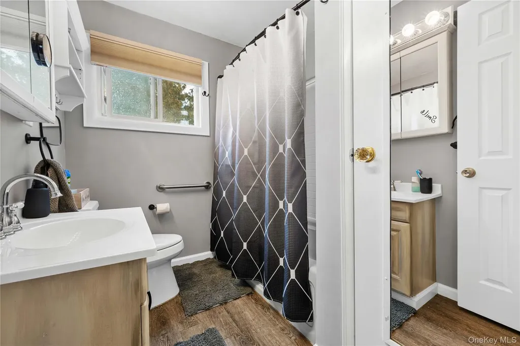 64 Wright Avenue Deer Park NY 11729