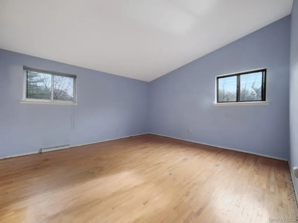 6 Pennington Way Spring Valley NY 10977
