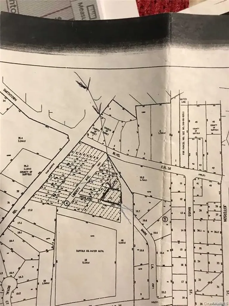 Ville Highland Street Smithtown NY 11787