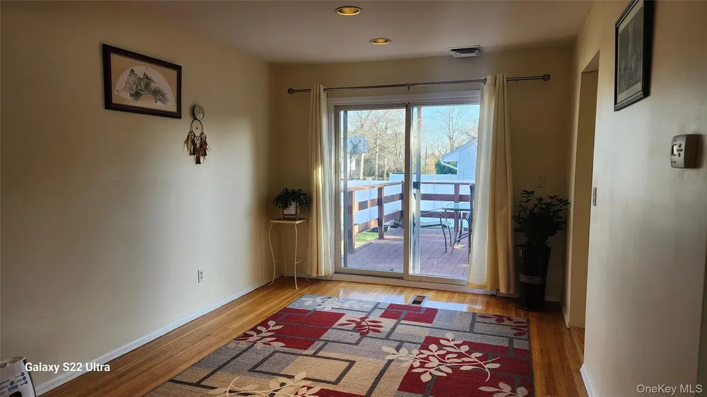101 Wayne Street Jericho NY 11753