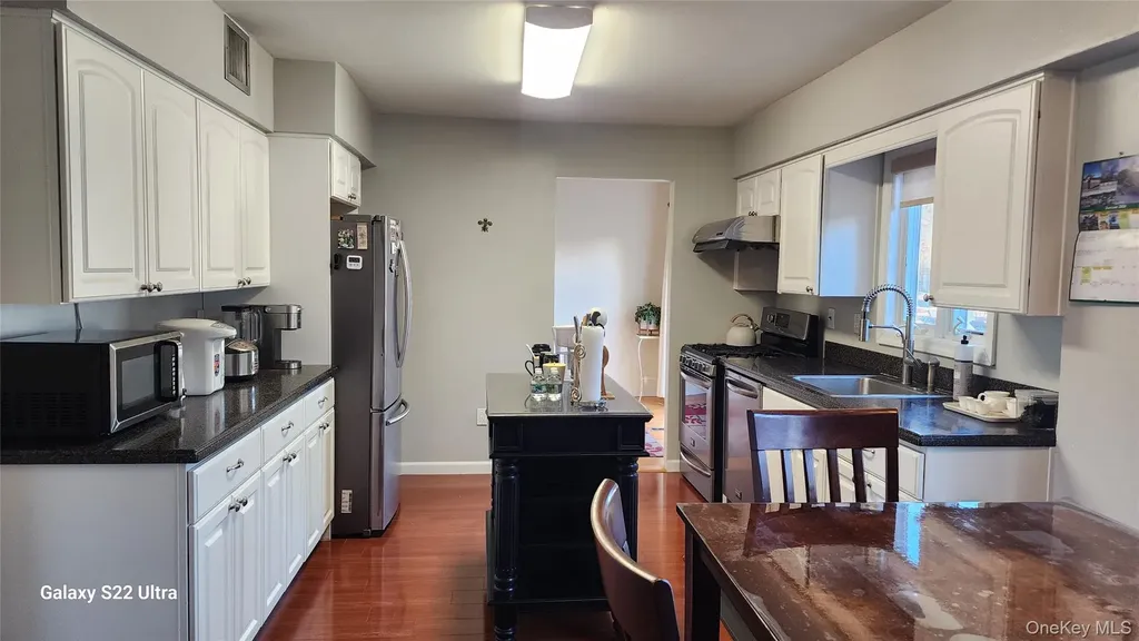 101 Wayne Street Jericho NY 11753