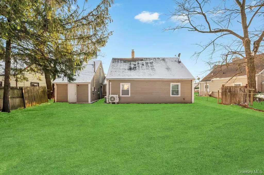 66 Maplewood Drive Westbury NY 11590
