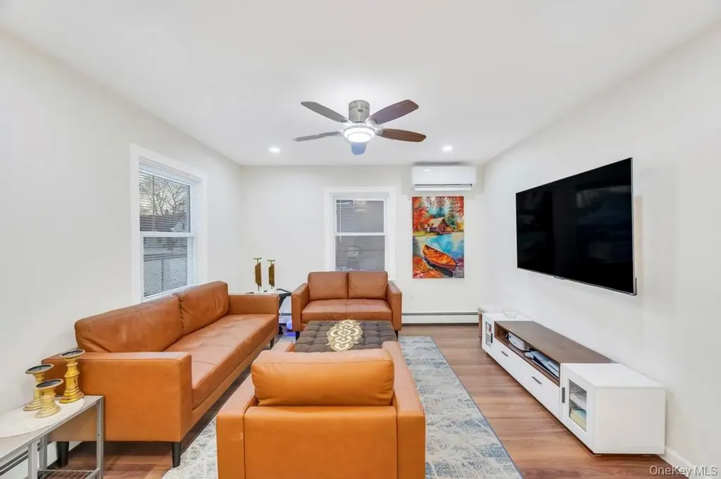 66 Maplewood Drive Westbury NY 11590