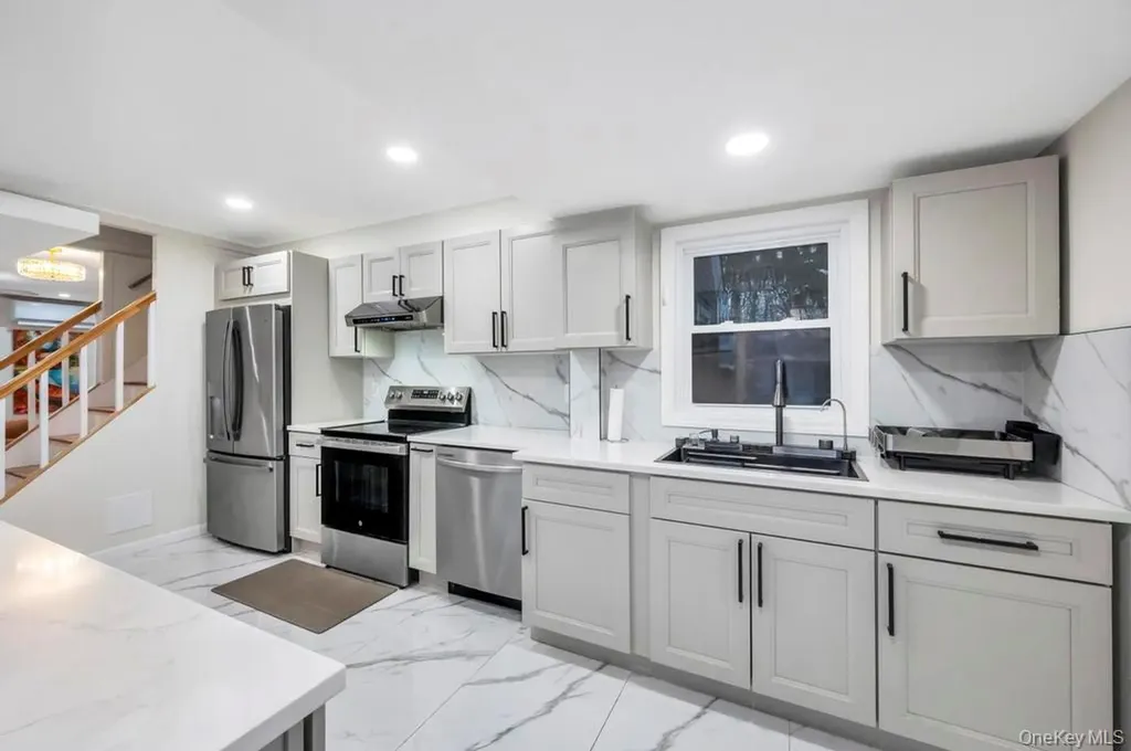66 Maplewood Drive Westbury NY 11590