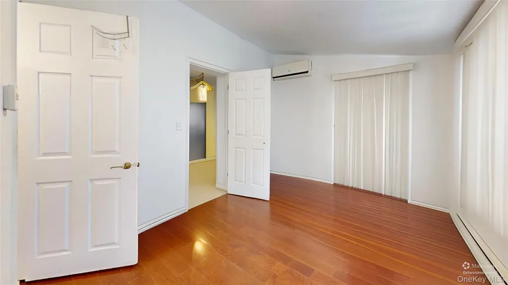 14708 32nd Avenue Flushing NY 11354