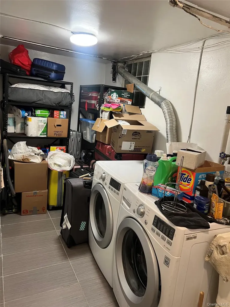 14708 32nd Avenue Flushing NY 11354