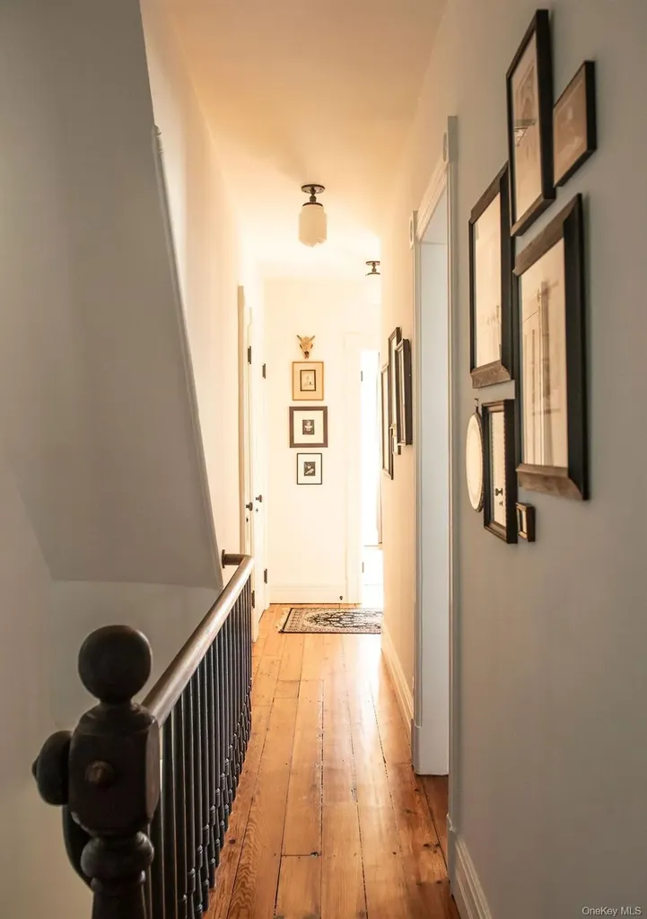 446 E Allen Street Hudson NY 12534