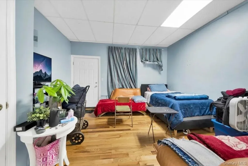 13 N 6th Avenue Mount Vernon NY 10550