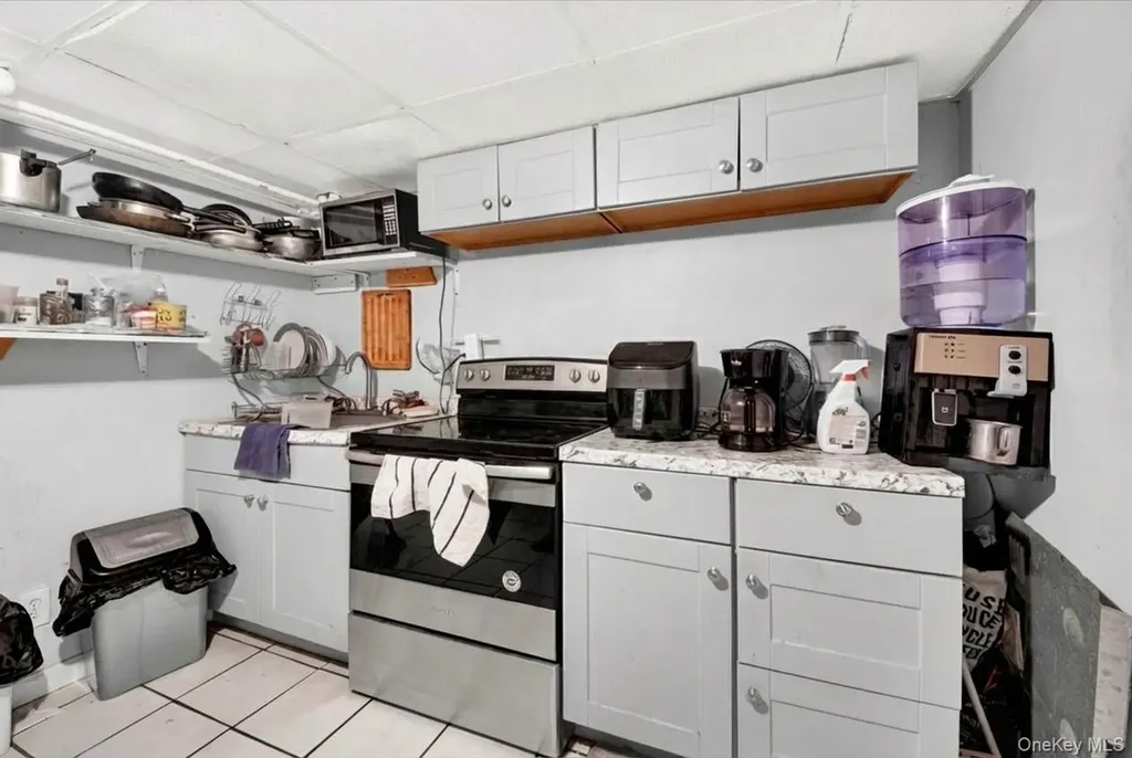 13 N 6th Avenue Mount Vernon NY 10550