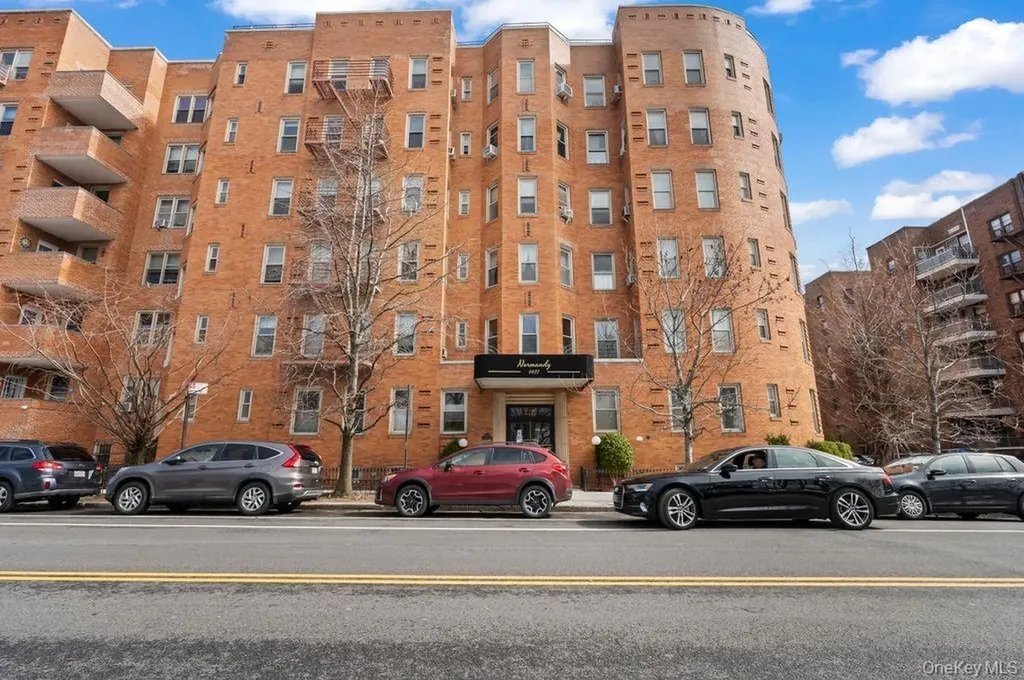 9437 Shore Road Brooklyn NY 11209