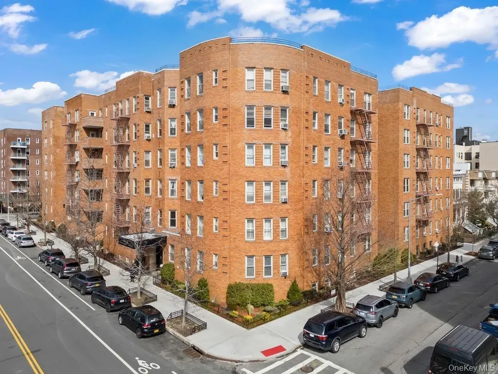 9437 Shore Road Brooklyn NY 11209