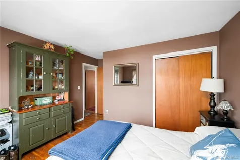 39 Worthington Drive W Carmel NY 10512