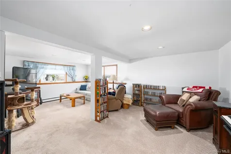 39 Worthington Drive W Carmel NY 10512