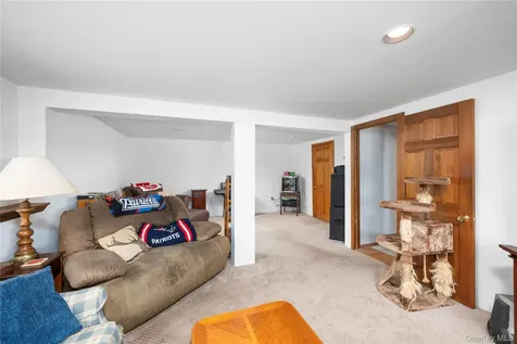 39 Worthington Drive W Carmel NY 10512