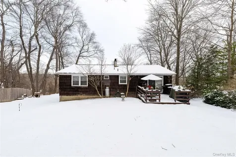 39 Worthington Drive W Carmel NY 10512