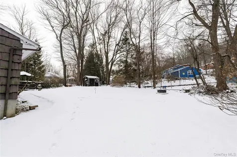 39 Worthington Drive W Carmel NY 10512