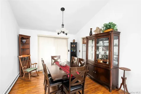 39 Worthington Drive W Carmel NY 10512